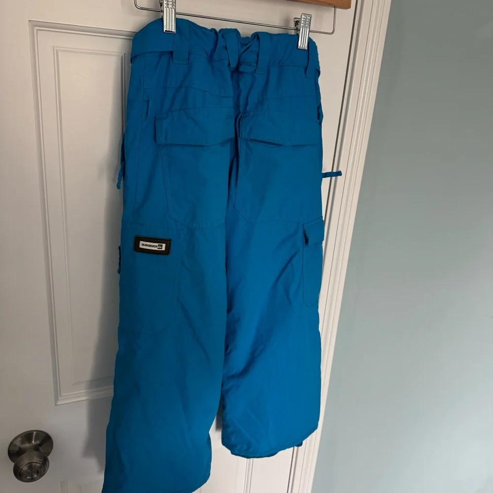 Quiksilver Vibrant Blue snow pants boys ski snowboarding utility cargo size 8 M